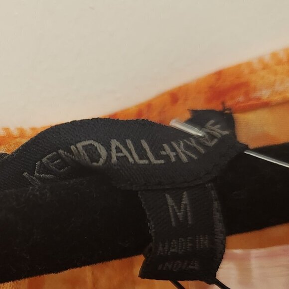 Kendall & Kylie Sheer Cover Up. NWT. Size Medium - Picture 4 of 8